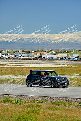 media/Apr-06-2024-Extreme Speed (Sat) [[3431b70655]]/Blue-Beginner/Session 3 (Turns 2 and 3)/